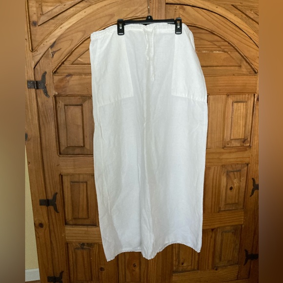 Linen and CottonWhite Women's Maxi Skirt - Picture 1 of 6